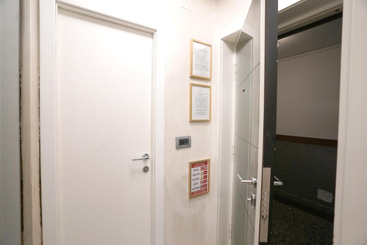 Apartman Stash Belgrád Kültér fotó